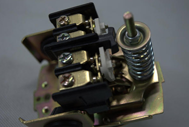 水泵壓力調(diào)節(jié)圖 水泵壓力調(diào)節(jié)圖